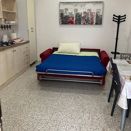 Ferienwohnung Bilocale Porta Napoli Brindisi Exterior foto